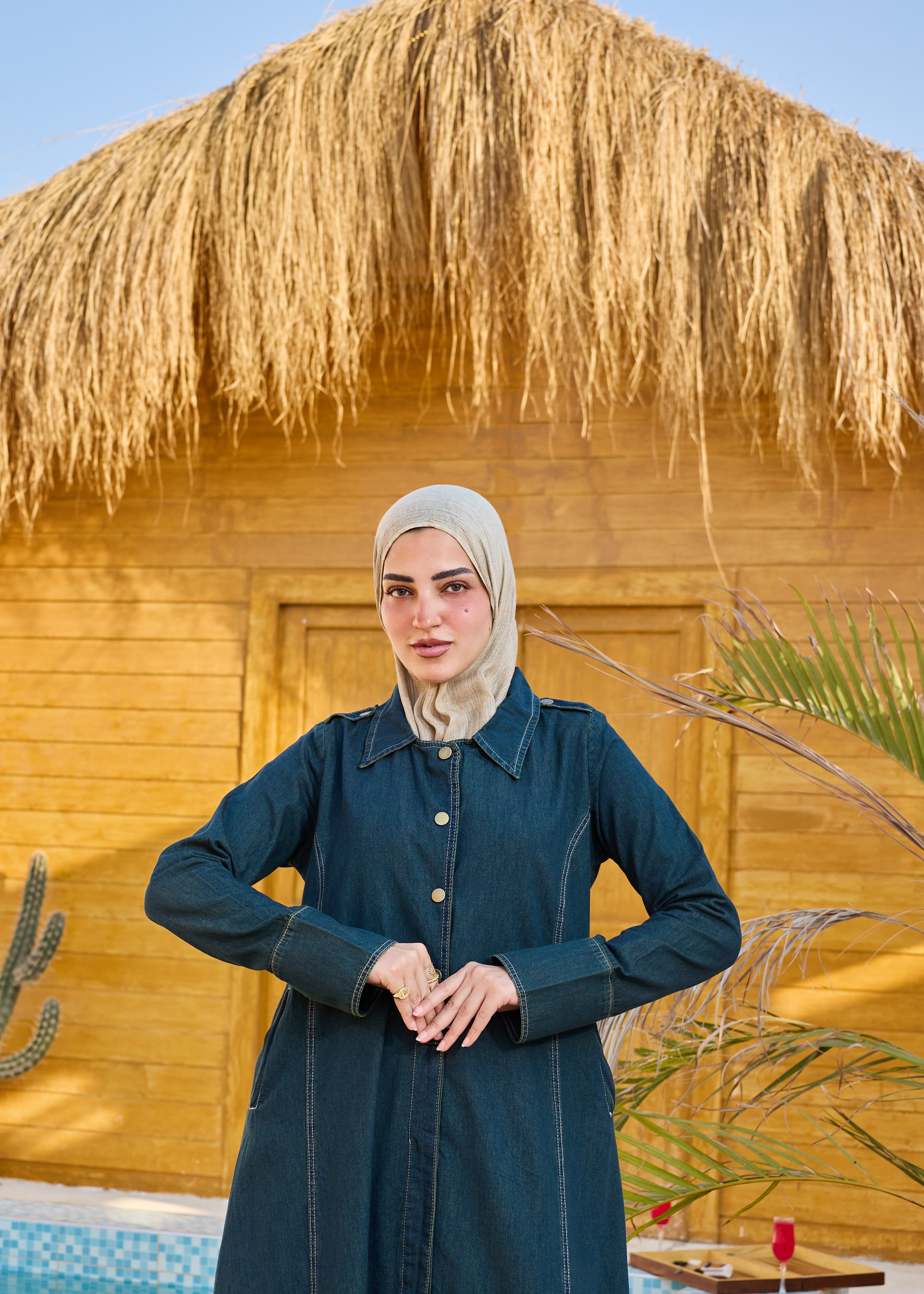 Structure Abaya
