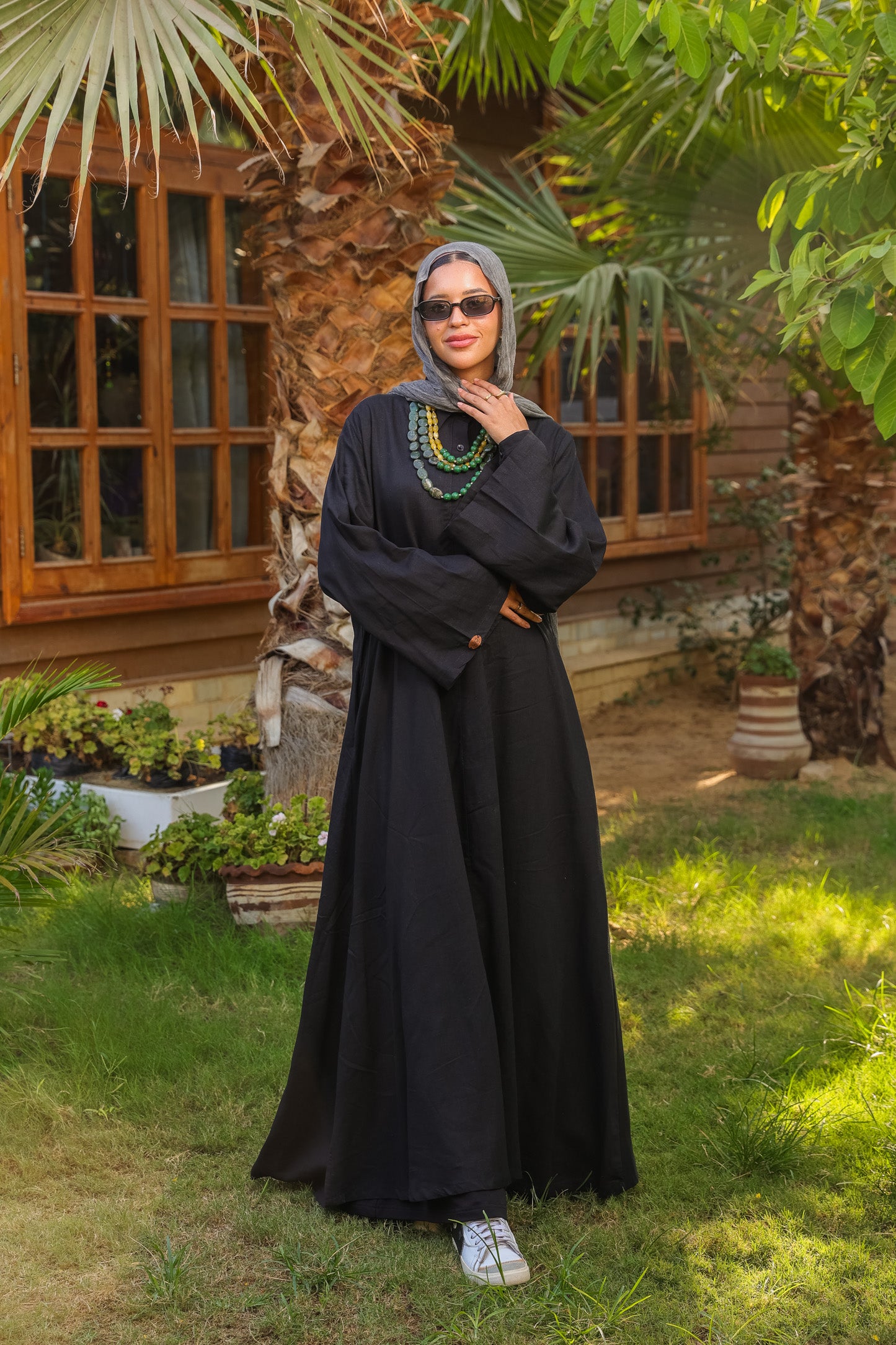 امل-Black