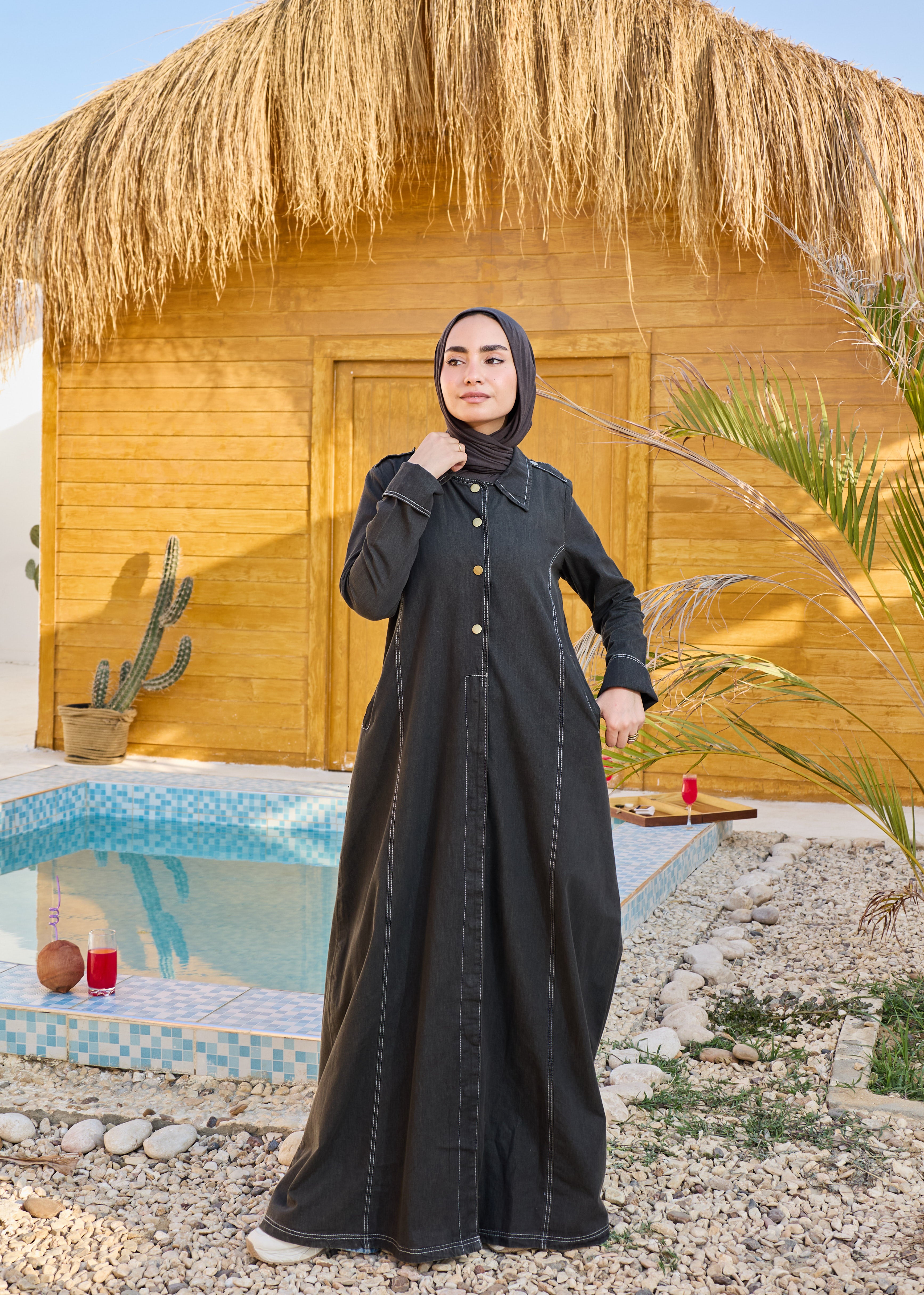 Structure Abaya