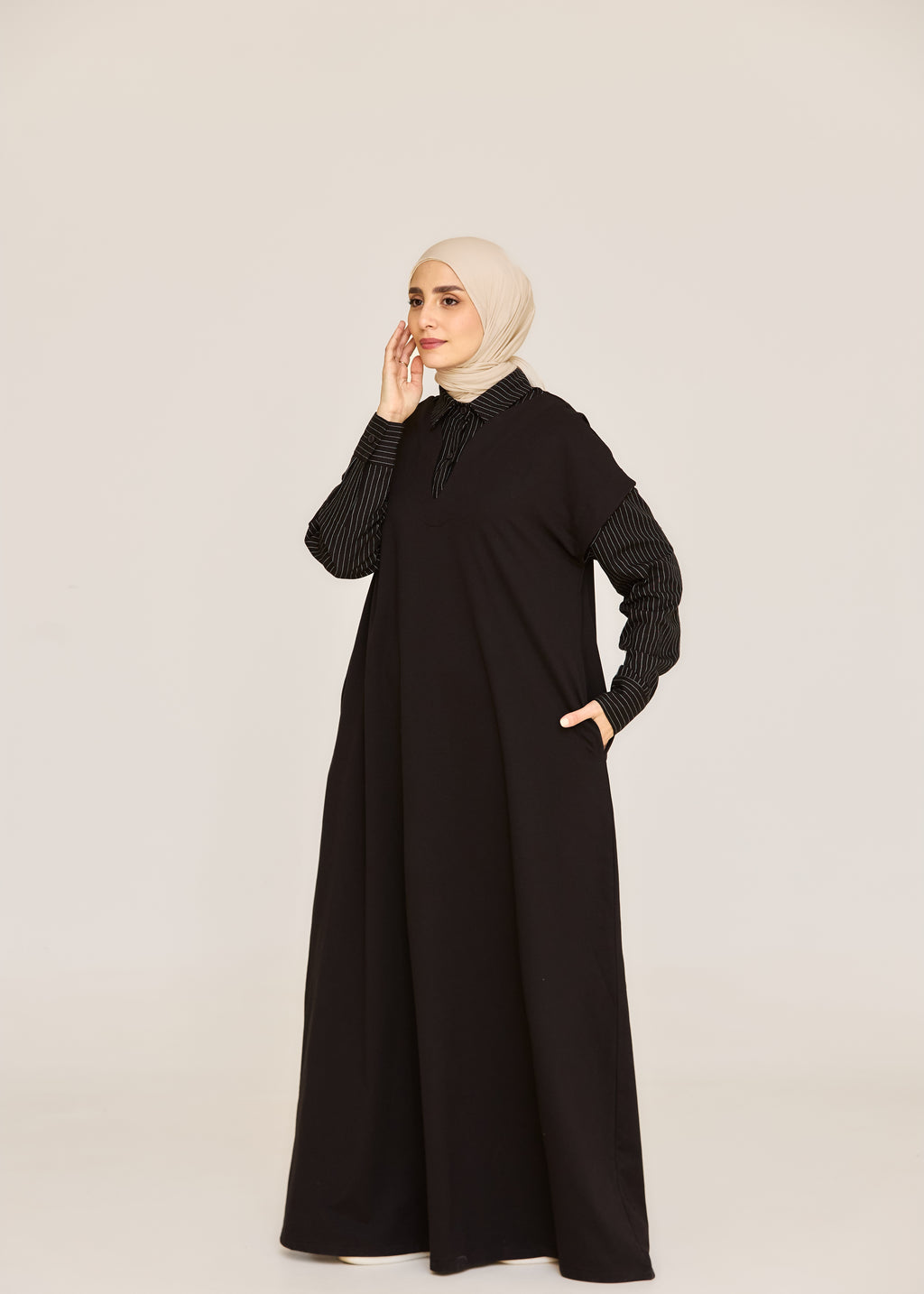 Soft Structured Abaya