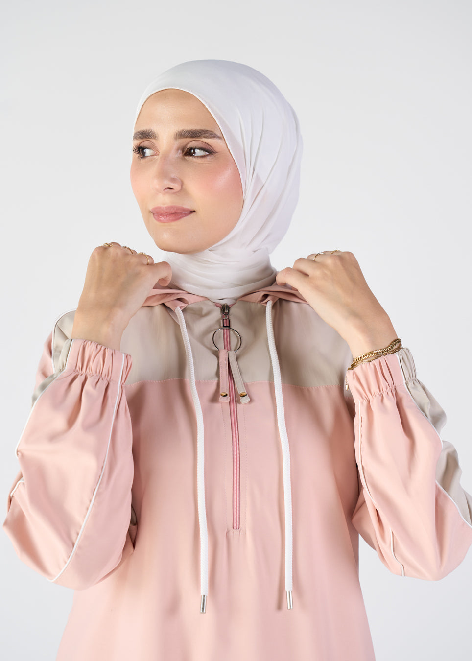 Eve Abaya