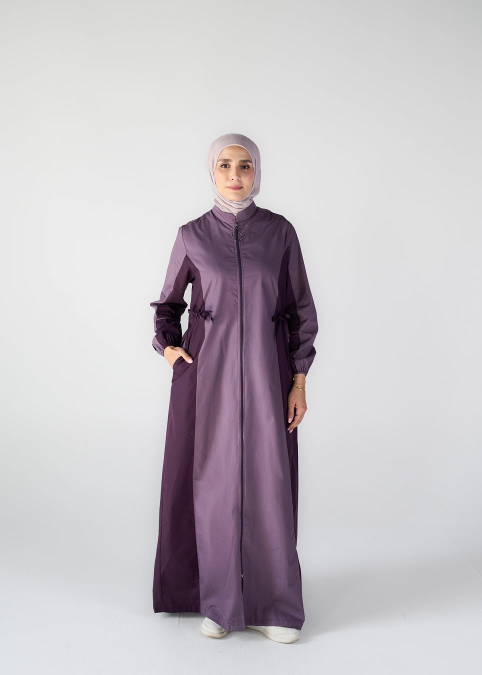 Luna Abaya