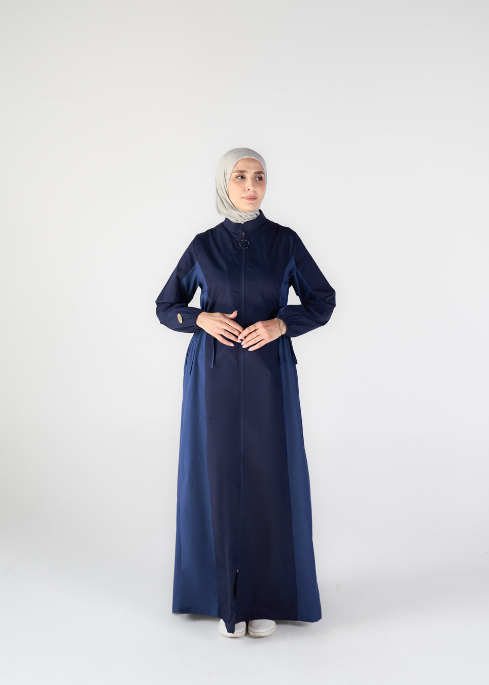 Luna Abaya