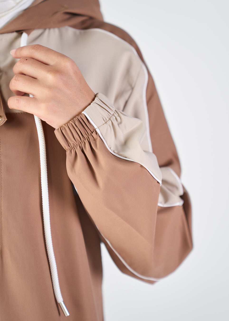 Eve Abaya